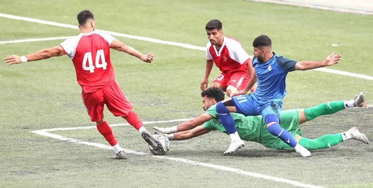 شکست پرسپولیس مقابل استقلال در شهرآورد امیدها