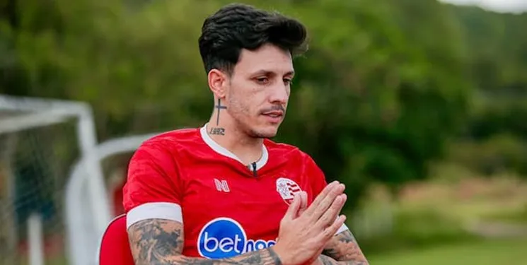 رونمایی از اولین شکار خارجی ساپینتو در استقلال