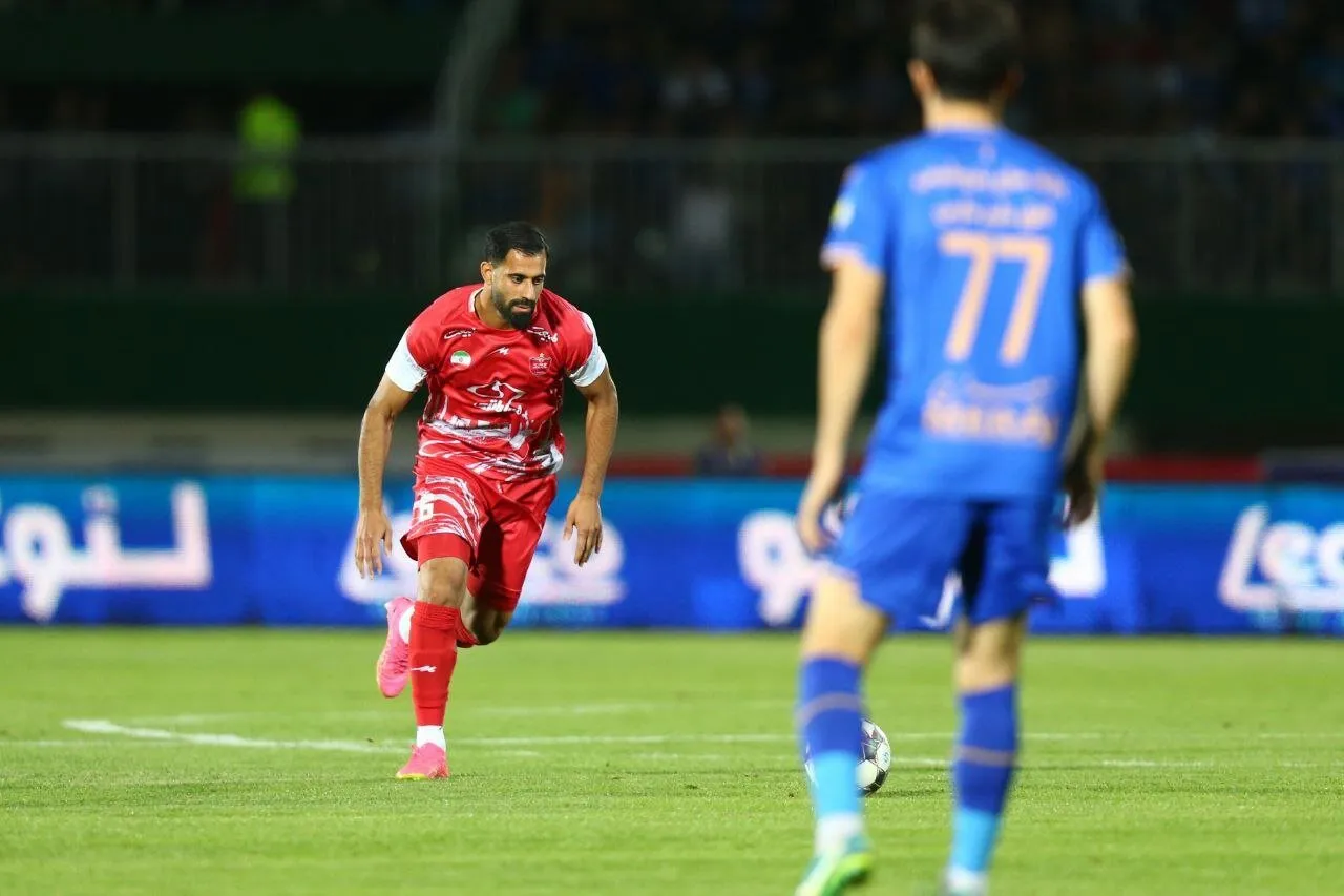 دربی ۱۰۴ به کام پرسپولیس؛ دو یاغی تفاوت را رقم زدند