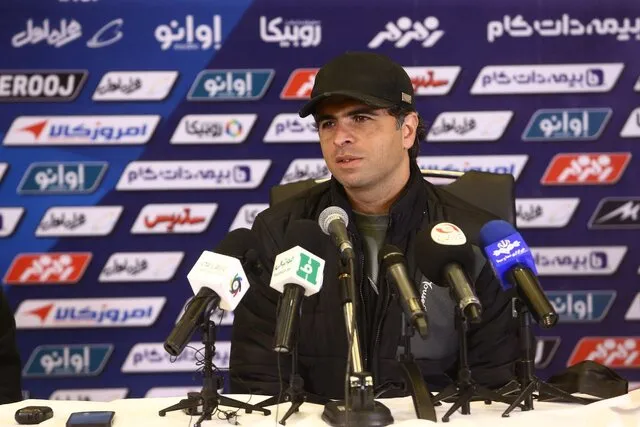 مربی استقلال: تیمی که شجاع‌تر باشد، در شهرآورد موفق می‌شود