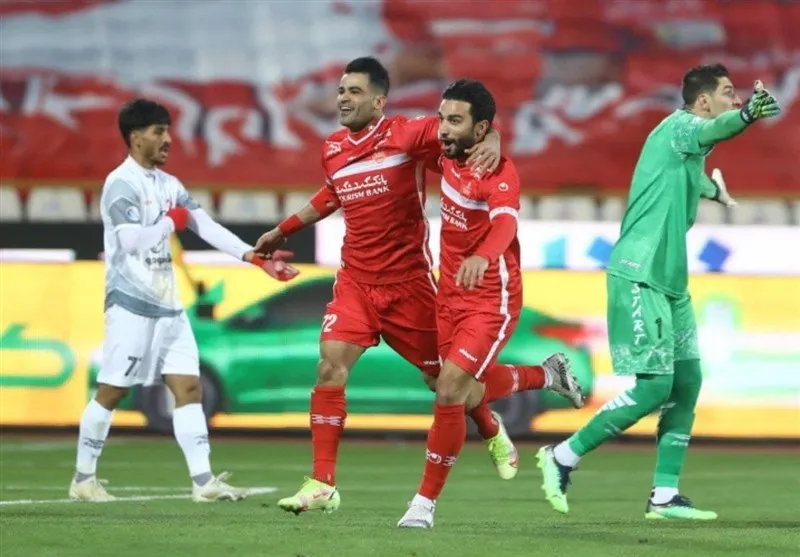 پرسپولیس به یک قدمی صدر رسید