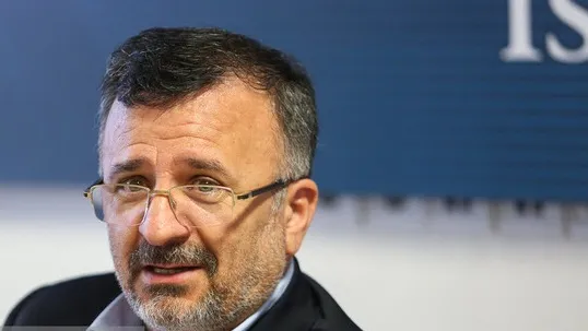 داورزنی:با خاطیان موضوع تیراندازی با کمان برخورد می‌شود