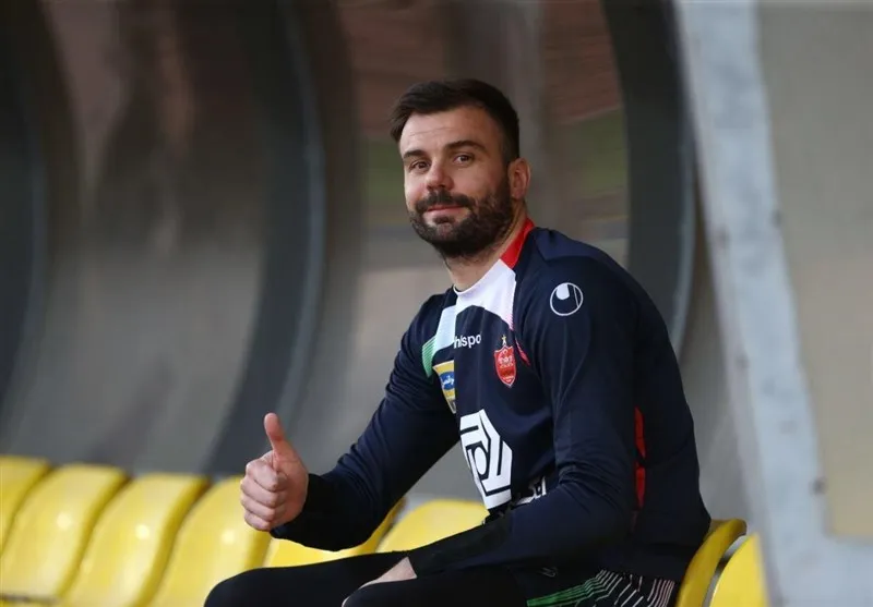جلسه شکوری با رادوشویچ در باشگاه پرسپولیس