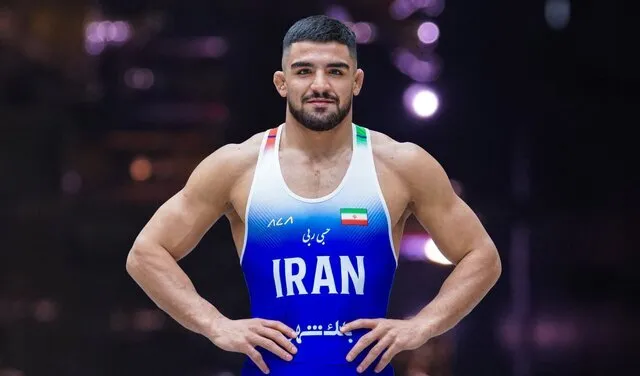 عظیمی قهرمان کشتی آزاد زیر ۲۳ سال جهان شد