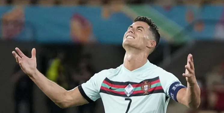 پیام رونالدو پس از حذف از یورو 2020