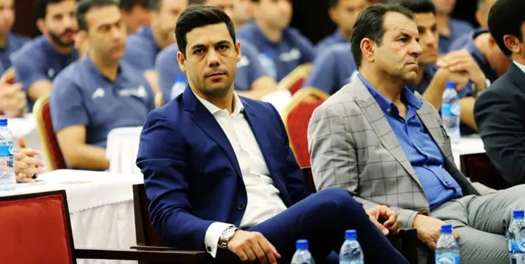شکوری: پرسپولیس از 4 دوره قهرمانی لیگ درآمدی نداشته است