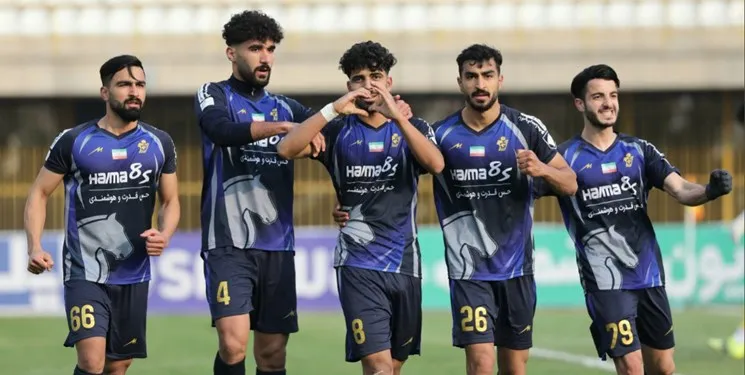 هفته هفدهم لیگ برتر/ برد پیکان و آلومینیوم برابر رقبا