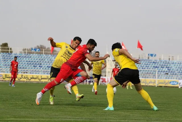 تساوی تراکتور و سپاهان