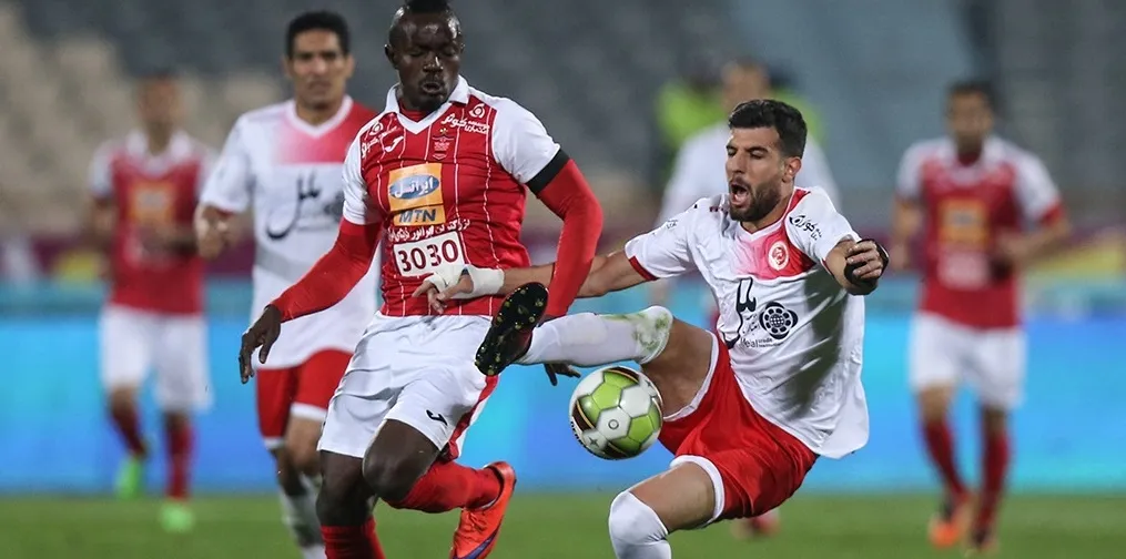 تساوی استقلال و پرسپولیس در پایان هفته دوازدهم