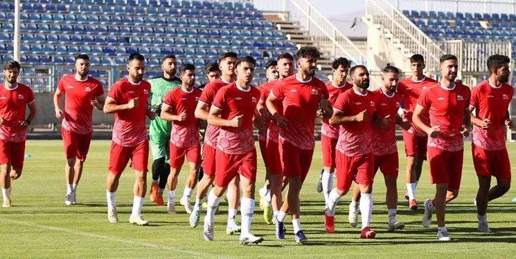 دو هافبک خارجی رسماً به تراکتور پیوستند