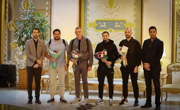 سرمربی سپاهان وارد اصفهان شد