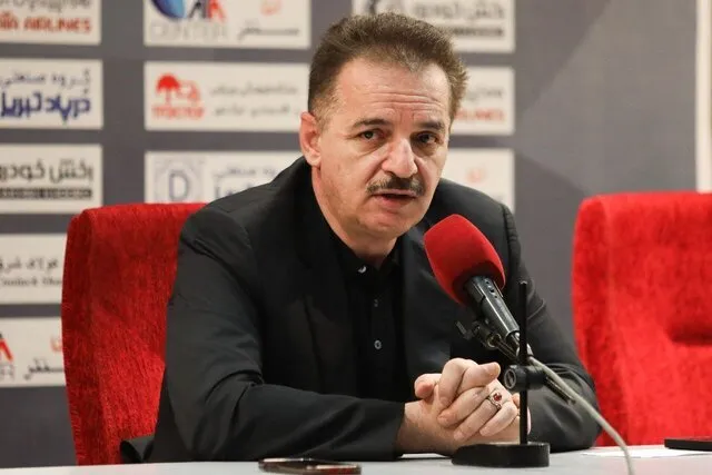 حمله مالک تراکتور به مهدی تاج: نمی‌توانی مدیریت کنی کنار بکش!