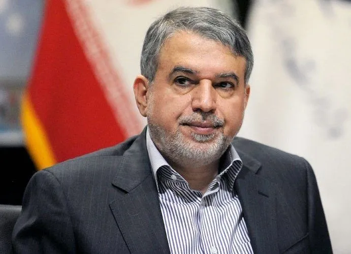 صالحی امیری با رئیس اتحادیه کشتی دیدار کرد