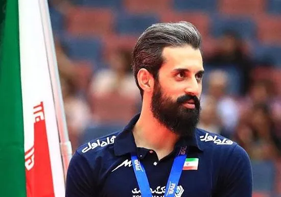 معروف: سلطان نیستم
