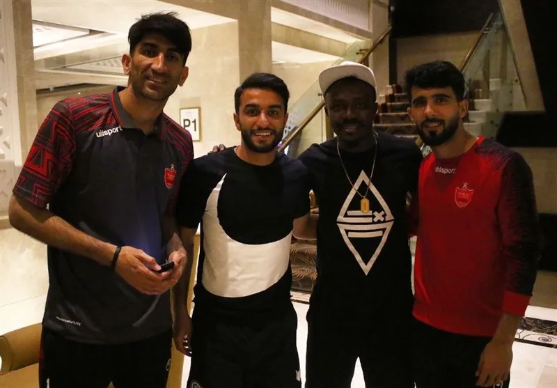حضور گادوین منشا در اردوی پرسپولیس