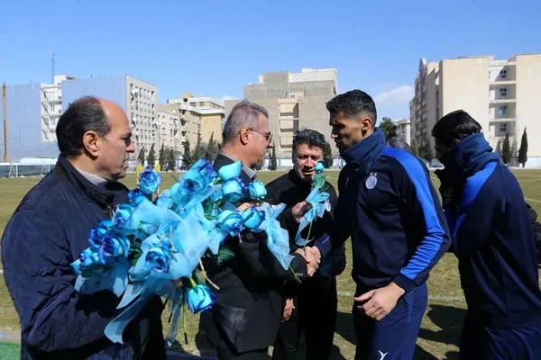 مدیرعامل استقلال: برای شادی هواداران با قدرت به استقبال دربی بروید