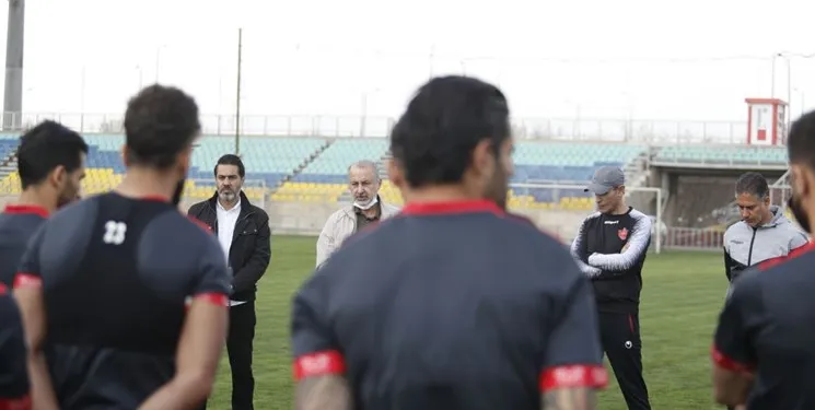 قهر مدیرعامل و سرمربی پرسپولیس!