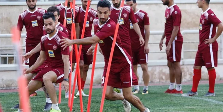 گزارش تمرین پرسپولیس/ هواداران با احمدزاده آشتی کردند
