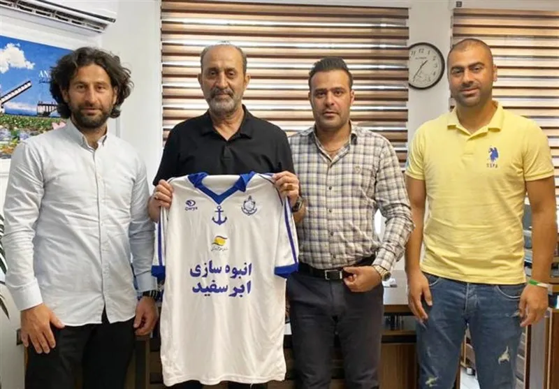 میثاقیان سرمربی ملوان بندرانزلی شد