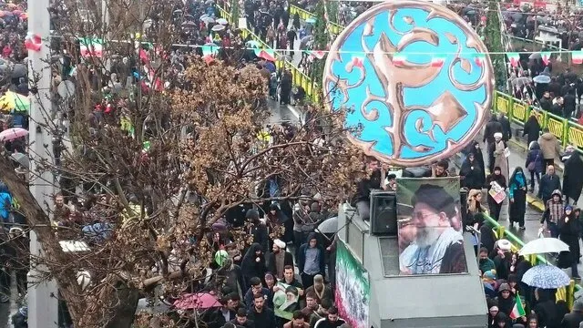 سلطانی‌فر: باید در برابر عزت، اقتدار و صلابت این ملت سر تعظیم فرود آوریم
