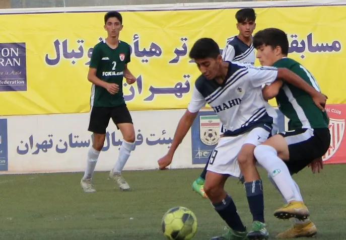 فوتبال پایه/ بررسی هفته هجدهم فوتبال نونهالان تهران؛ استقلال "وا" داد؛ کیا خوشحال شد