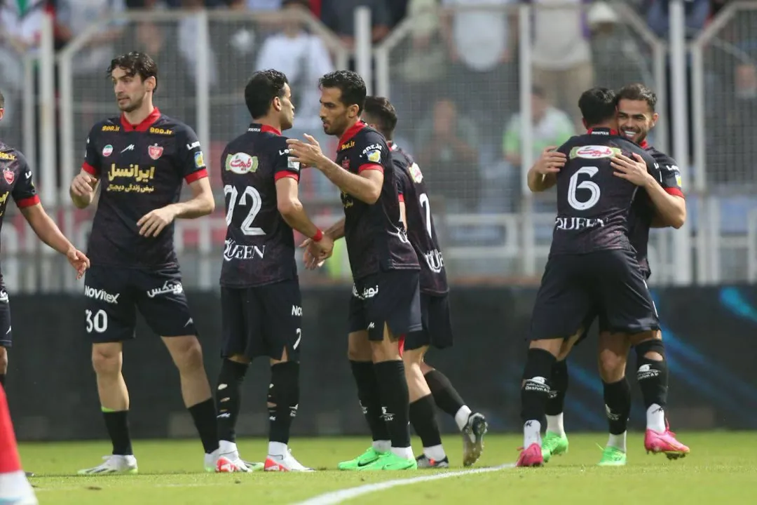 پرسپولیس، 10نفره نساجی را زمین گیر کرد