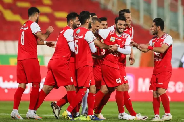 کریم باقری: قهرمانی پرسپولیس در آسیا برای کل فوتبال ایران دستاورد بزرگی خواهد بود