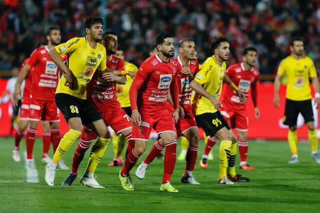 نحوه استقرار هواداران سپاهان و پرسپولیس در نقش‌جهان مشخص شد