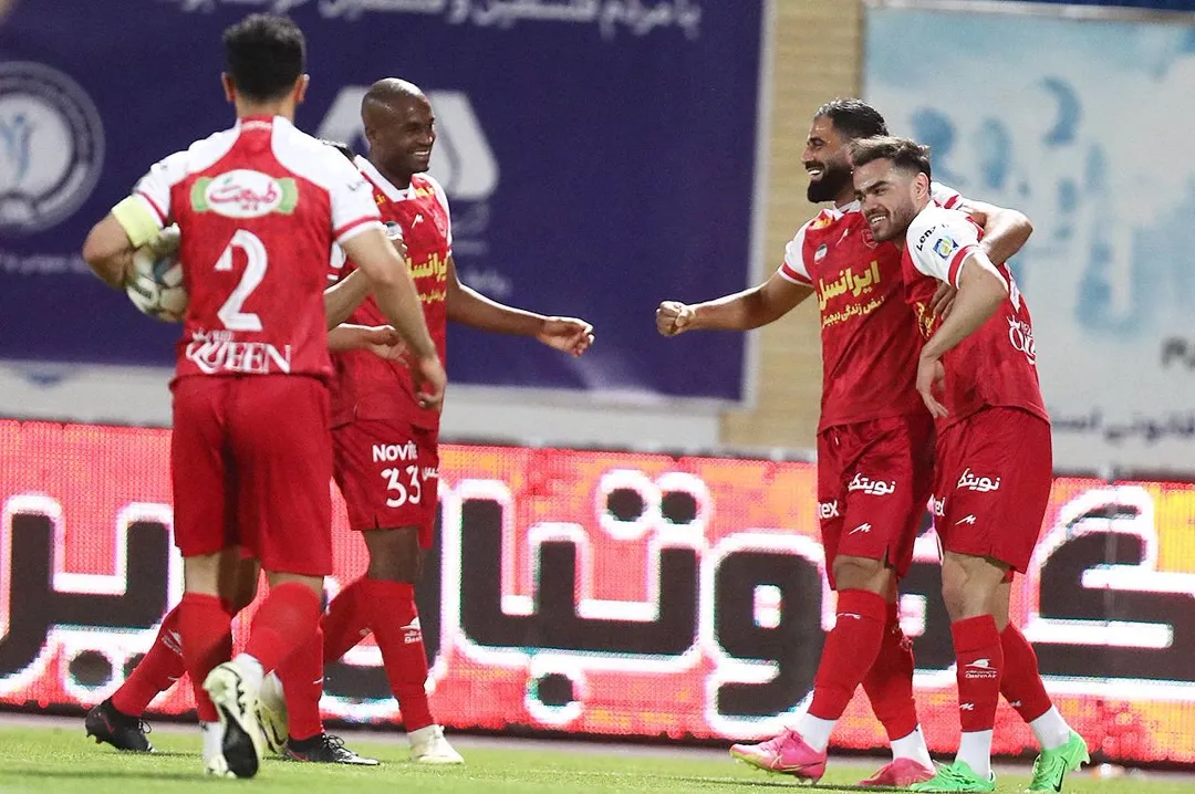 پرسپولیس به یک امتیازی استقلال رسید