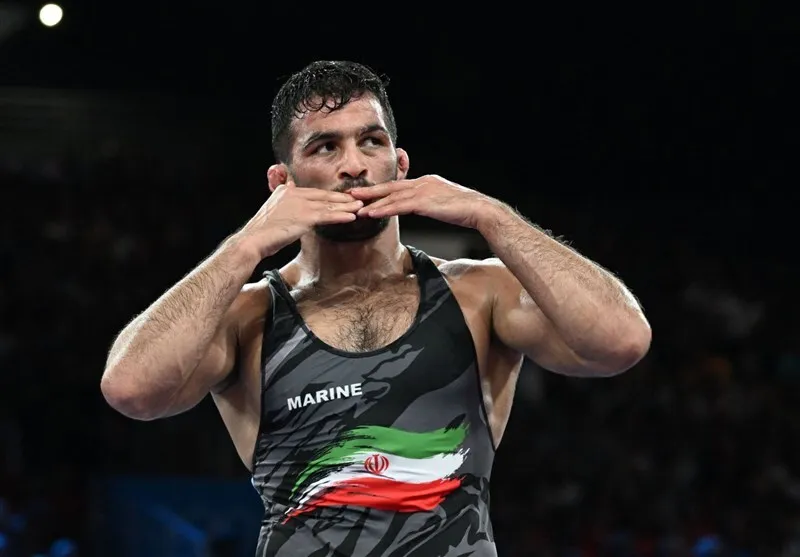 حسن یزدانی در اتحادیه جهانی پست گرفت