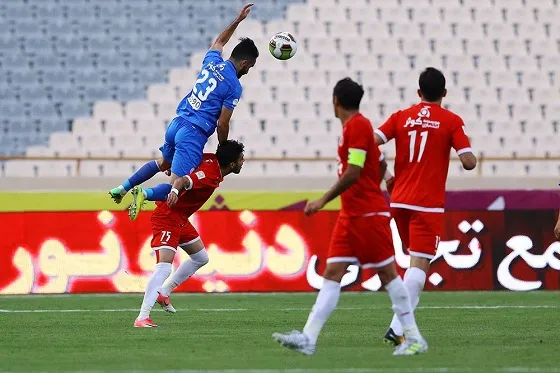 چشم سپاهان و پرسپولیس به استقلال-پدیده