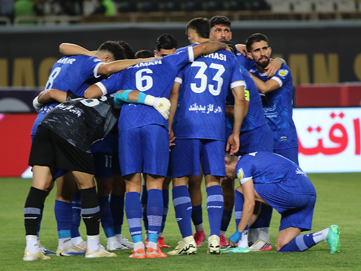 گزارش تصویری دیدار تیم های استقلال و پرسپولیس
