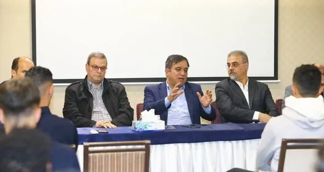 نشست آسیب‌شناسی مدیران استقلال با بازیکنان
