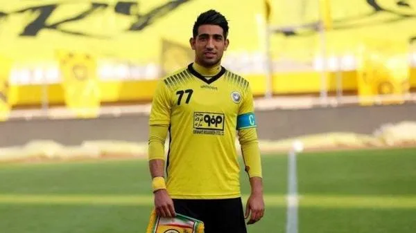 بازیکن سپاهان به استقلال پیوست