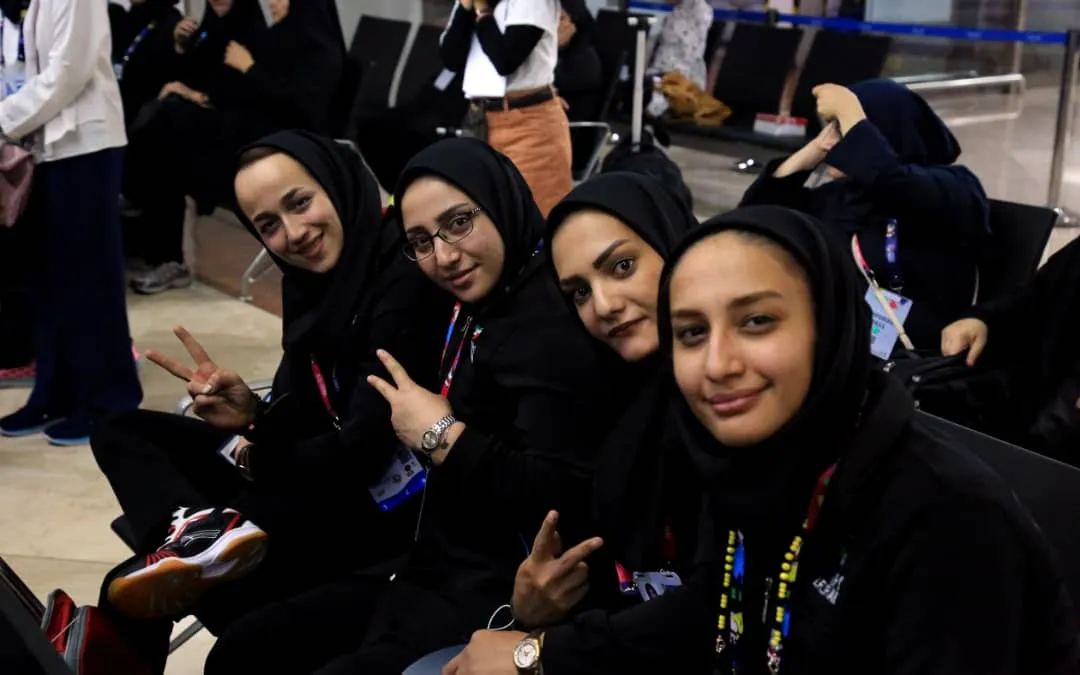 تلاش براى تحقق شعار خودباورى و اميد