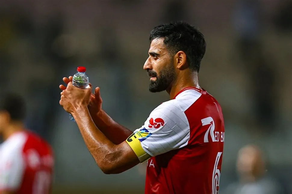 شکایت استقلال از کاپیتان پرسپولیس به جایی نرسید