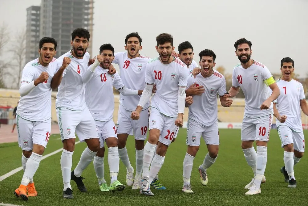 سرمربی تیم امید ماندنی شد