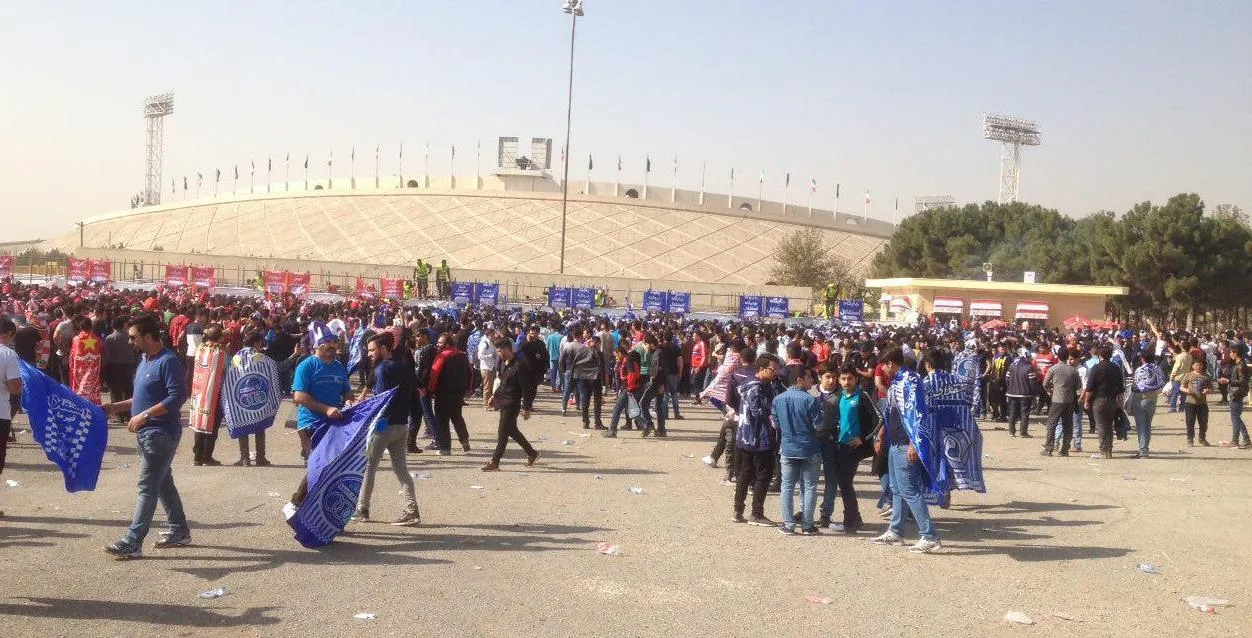 حضور پلیس زن در ورزشگاه آزادی!