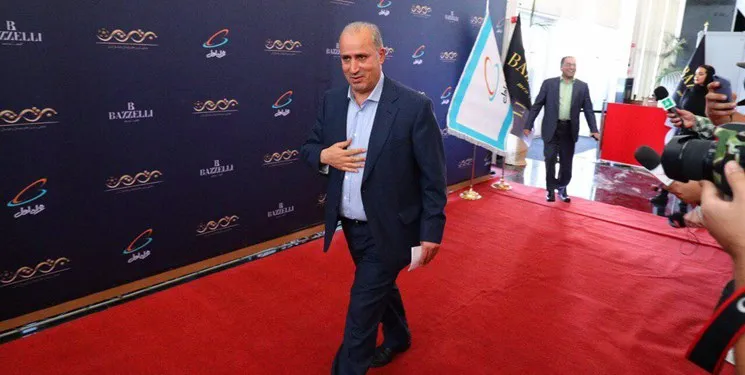 فدراسیون فوتبال بحرین از تاج استقبال کرد