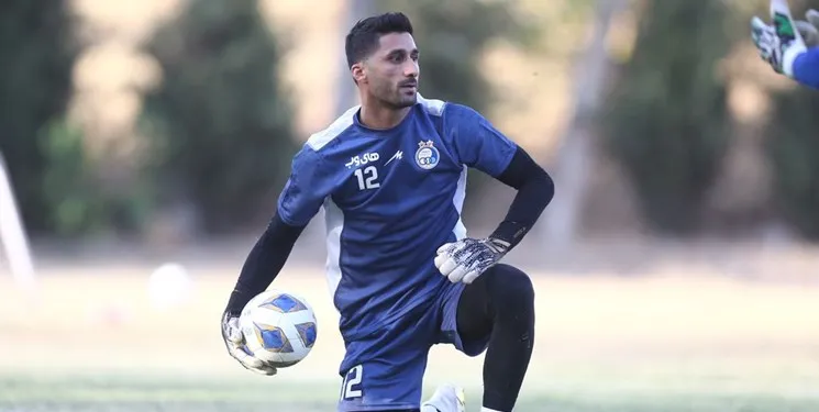 رشید مظاهری بار دیگر در اختیار باشگاه قرار گرفت!