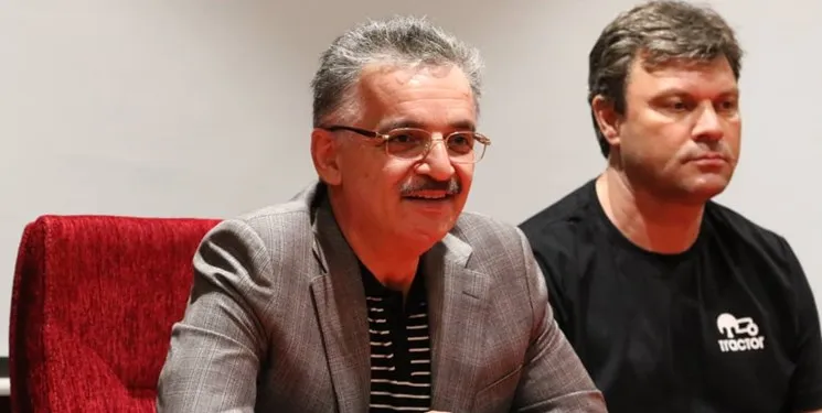 زنوزی: کسی حق ندارد مرا بازخواست کند