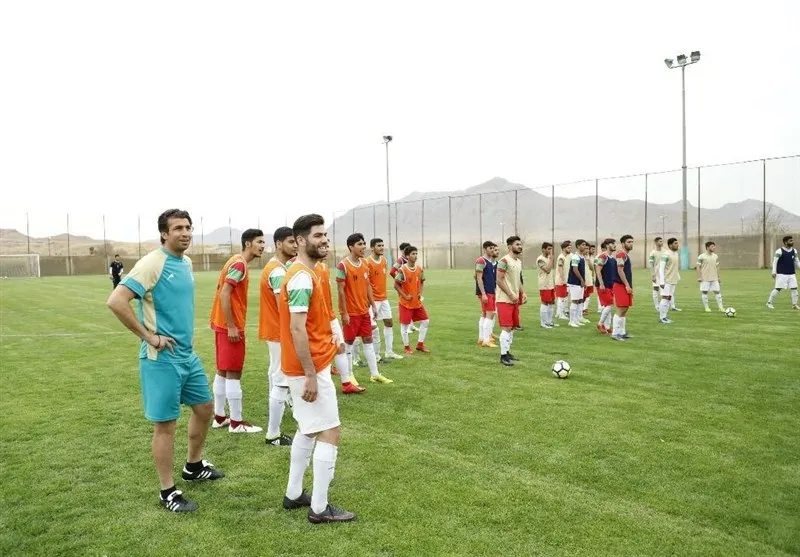 هادی عقیلی از کادرفنی تیم فوتبال جوانان جدا شد