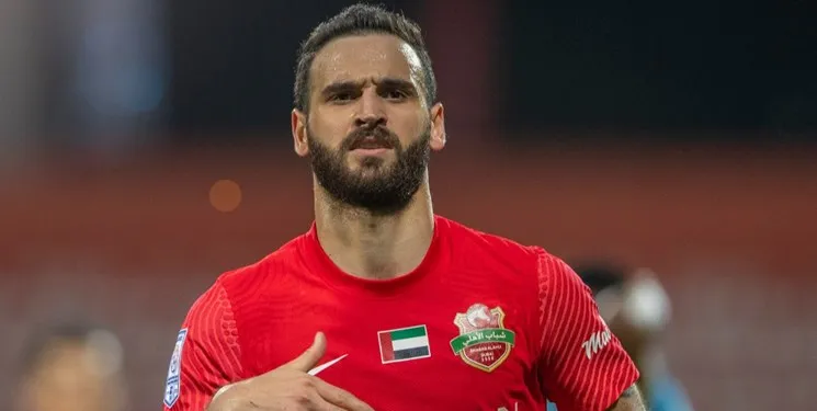 هافبک تیم ملی دومین بازی شباب الاهلی را از دست داد