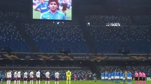 ادای احترام بازیکنان ناپولی به مارادونا