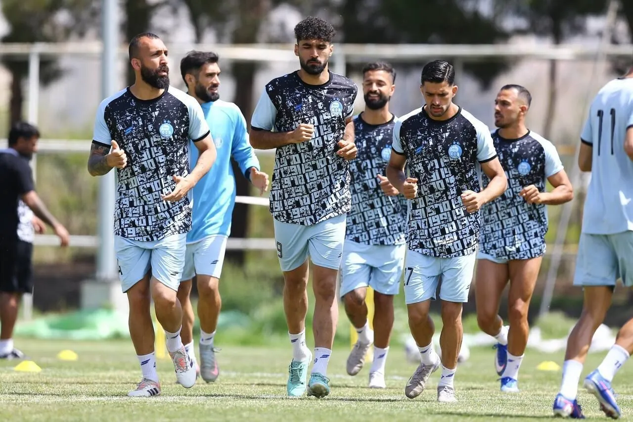 تمرینات استقلال تا ۲۰ اردیبهشت تعطیل شد