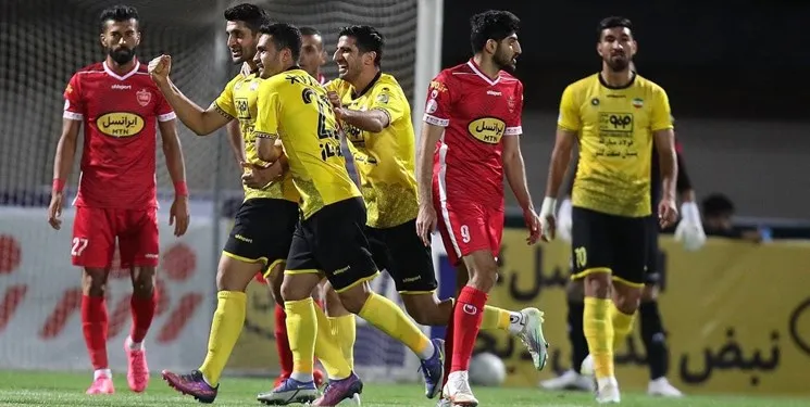 سپاهان برد و استقلال قهرمان لیگ شد