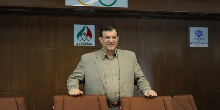 حکم رئیس فدراسیون وزنه‌برداری امضا شد