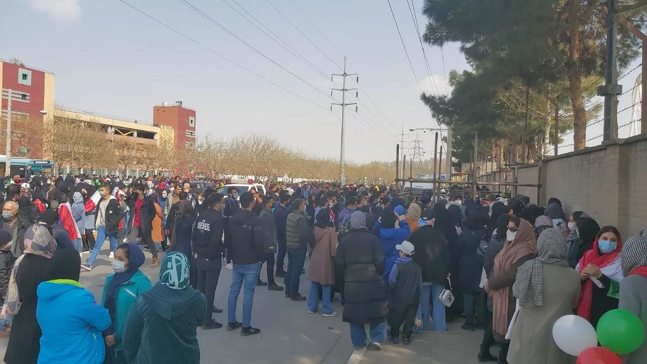 واکنش معاون وزیر ورزش به اتفاقات مشهد/ فدراسیون فوتبال مقصر اصلی ماجراست