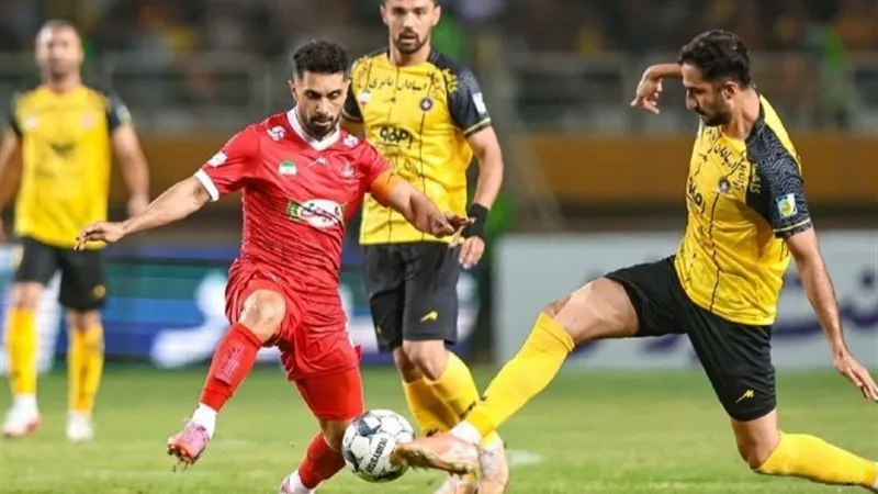 پرسپولیس - سپاهان در ورزشگاه آزادگان قزوین