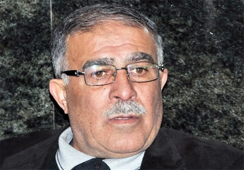 روشن: آقای افتخاری، چرا بخاطر یک بازیکن به ترکیه رفتی؟!